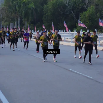 Runner Photo 7107532