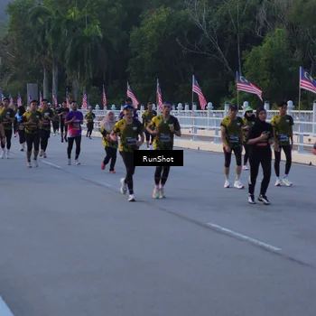 Runner Photo 7107533