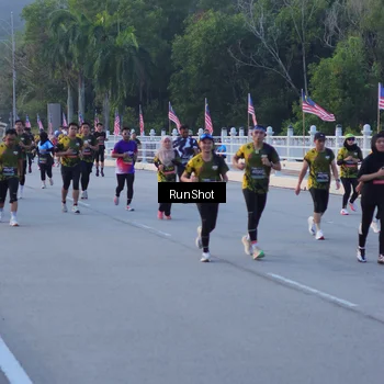 Runner Photo 7107545