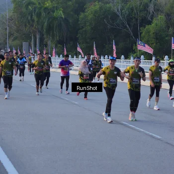 Runner Photo 7107551