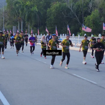 Runner Photo 7107563