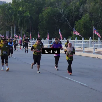Runner Photo 7107577