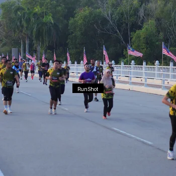 Runner Photo 7107583