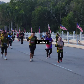 Runner Photo 7107585