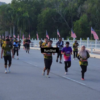 Runner Photo 7107586