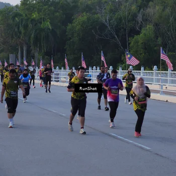Runner Photo 7107589