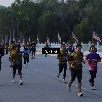 Runner Photo 7107606