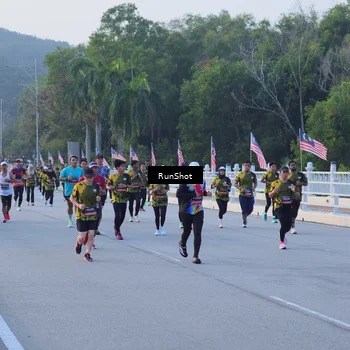 Runner Photo 7107647