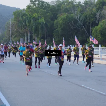 Runner Photo 7107652