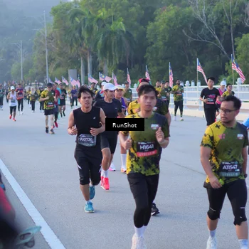 Runner Photo 7107654