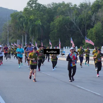 Runner Photo 7107665