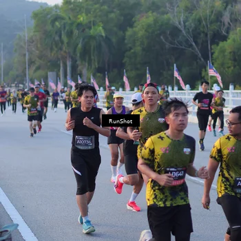Runner Photo 7107666