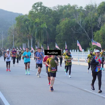 Runner Photo 7107670