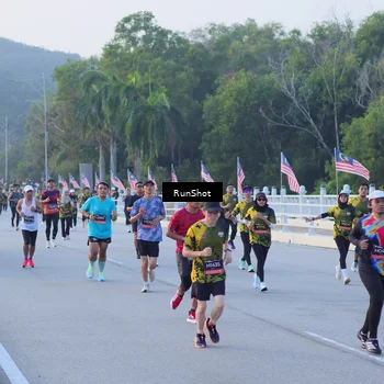 Runner Photo 7107673