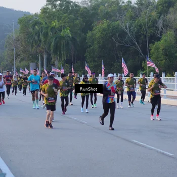 Runner Photo 7107675
