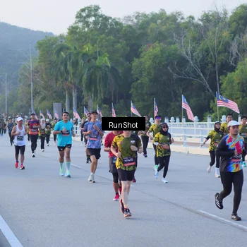 Runner Photo 7107679