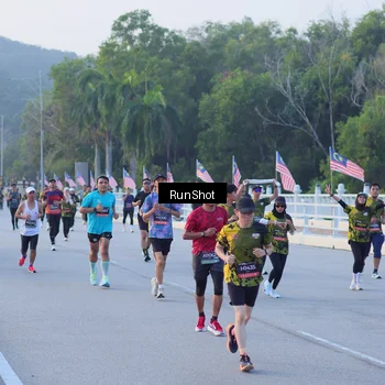 Runner Photo 7107686
