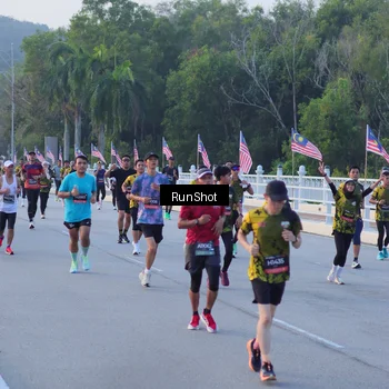 Runner Photo 7107692