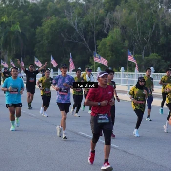 Runner Photo 7107707