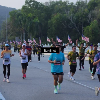 Runner Photo 7107717