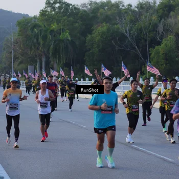 Runner Photo 7107721
