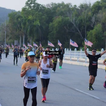 Runner Photo 7107745