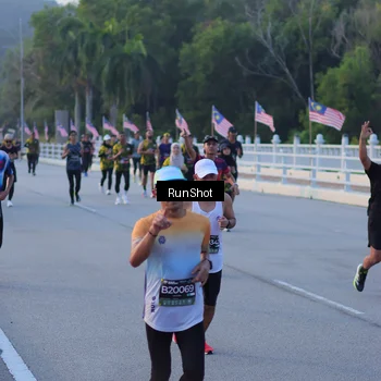 Runner Photo 7107748