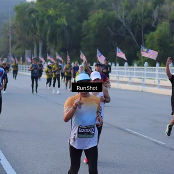 Runner Photo 7107749
