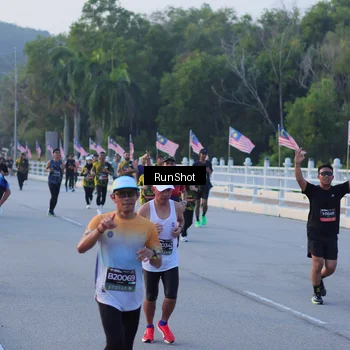 Runner Photo 7107751