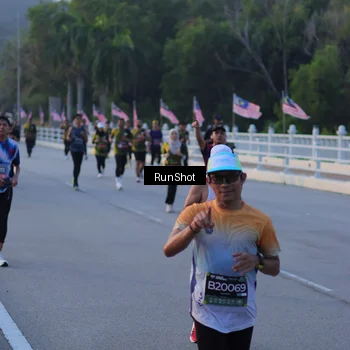 Runner Photo 7107763
