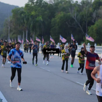 Runner Photo 7107775