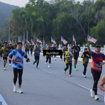 Runner Photo 7107777