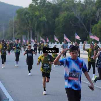Runner Photo 7107800