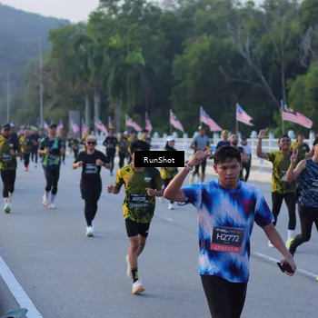 Runner Photo 7107801