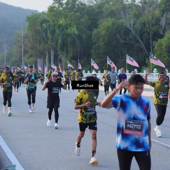 Runner Photo 7107804