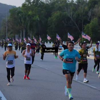 Runner Photo 7107807