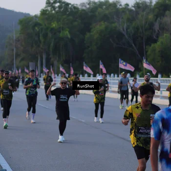 Runner Photo 7107808