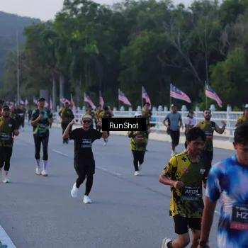 Runner Photo 7107813