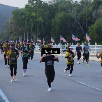 Runner Photo 7107819