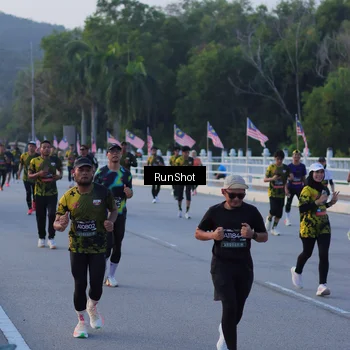 Runner Photo 7107827