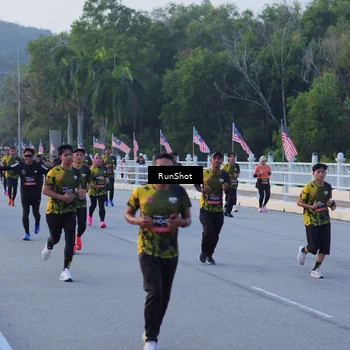 Runner Photo 7107857