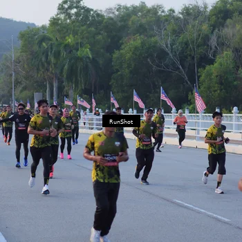 Runner Photo 7107859