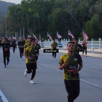 Runner Photo 7107864