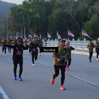 Runner Photo 7107889