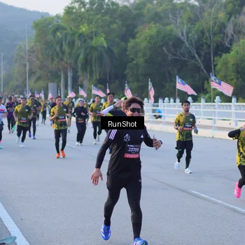 Runner Photo 7107899