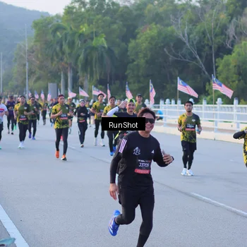 Runner Photo 7107902