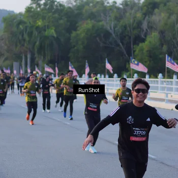 Runner Photo 7107909