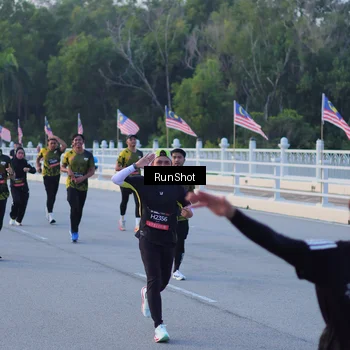 Runner Photo 7107917