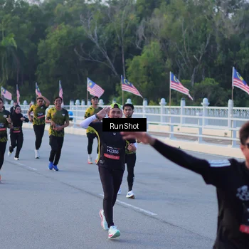 Runner Photo 7107919