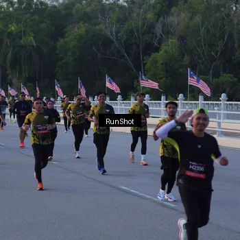 Runner Photo 7107921